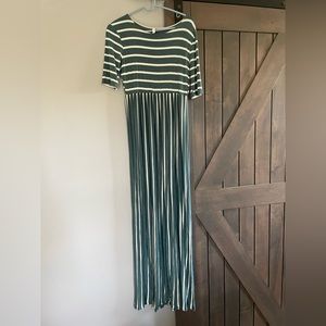 Pinkblush dress. Size medium